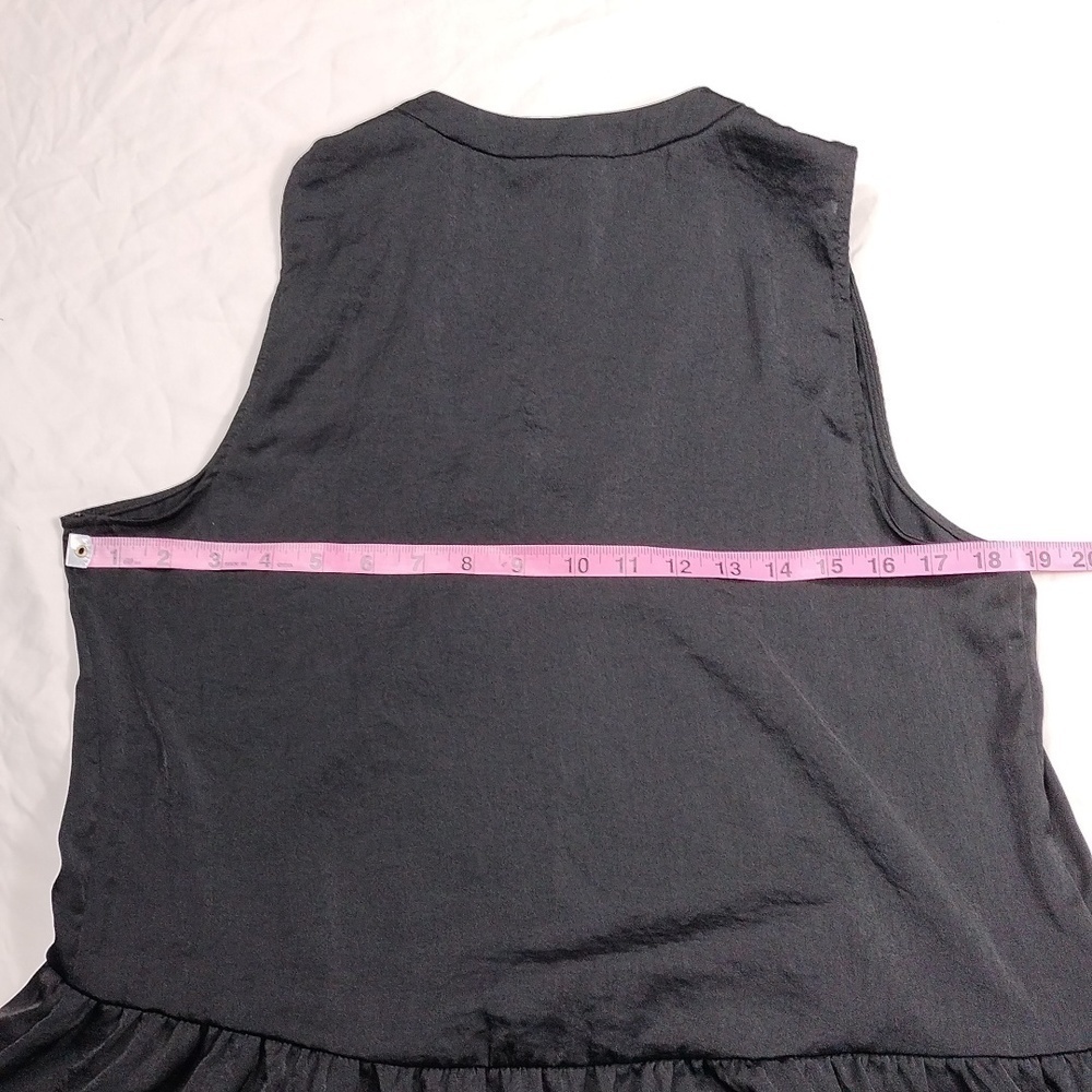 Vince camuto women's sleeveless v-neck top size medium - Picture 10 of 11